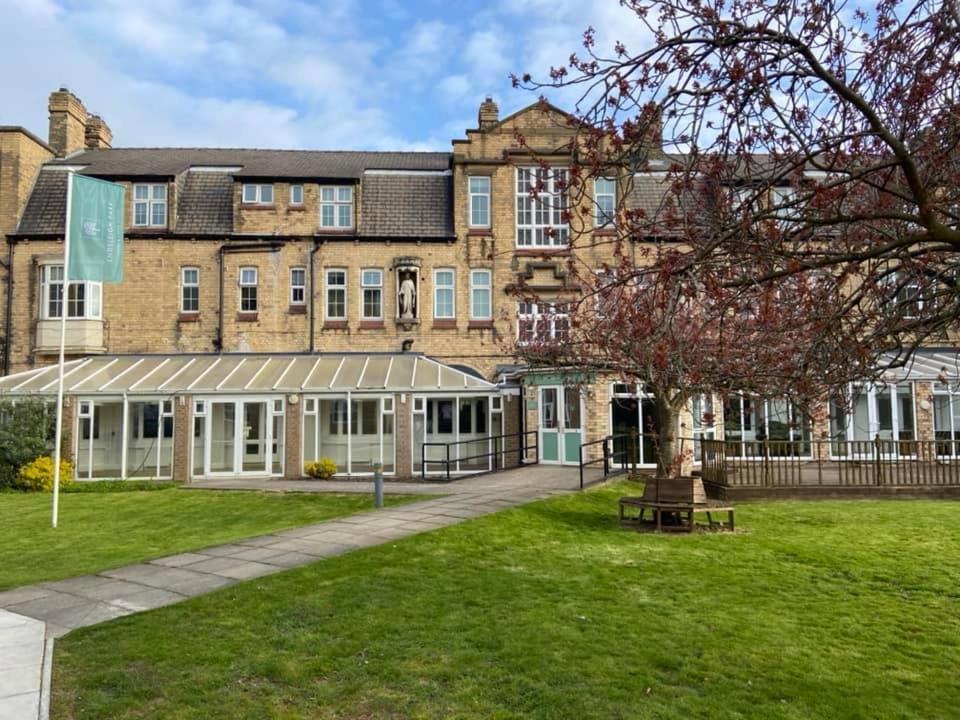 Endsleigh Park Hotel Kingston upon Hull Buitenkant foto